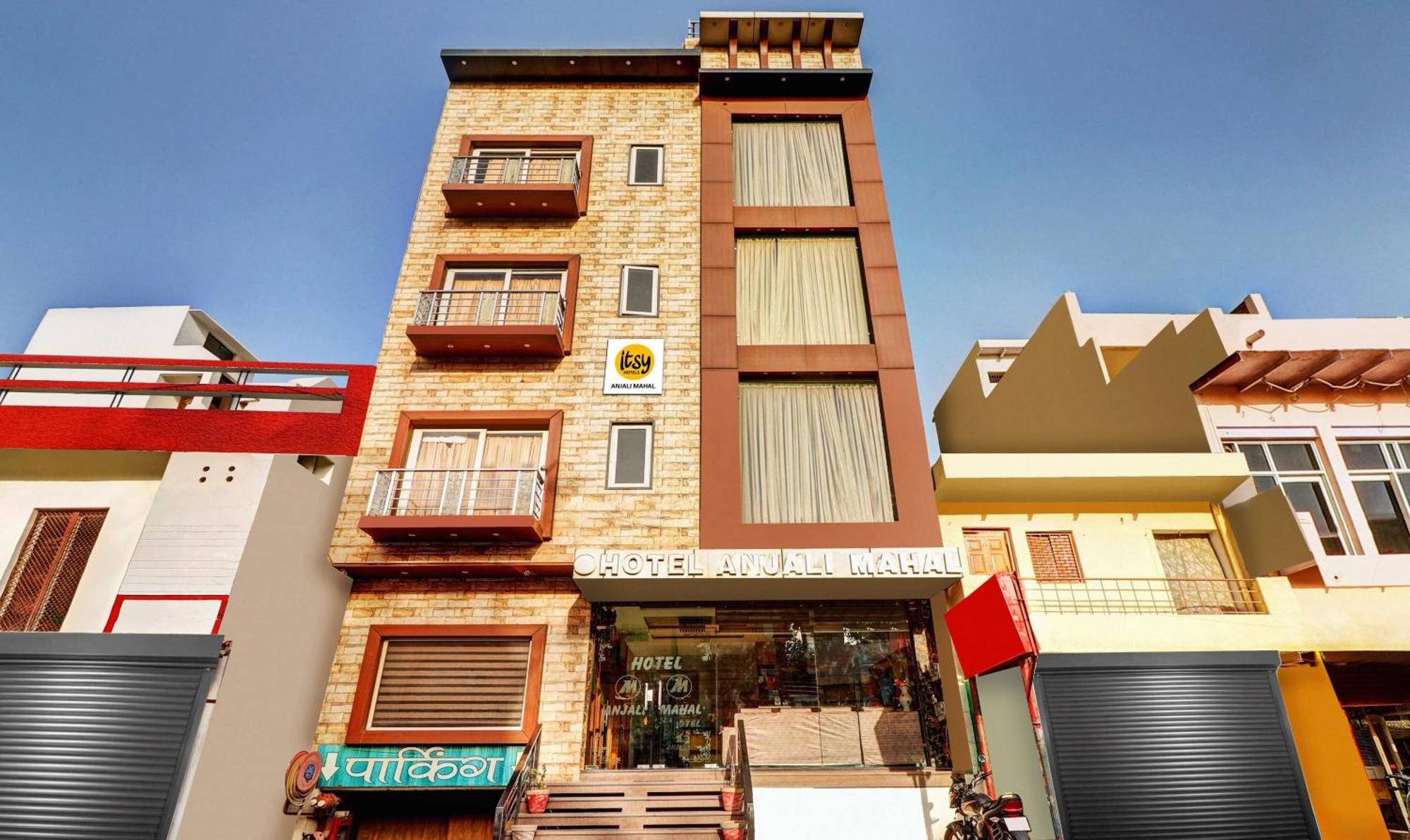 Itsy Hotels Anjali Mahal 500, Mtrs From Mathura Railway Station מראה חיצוני תמונה