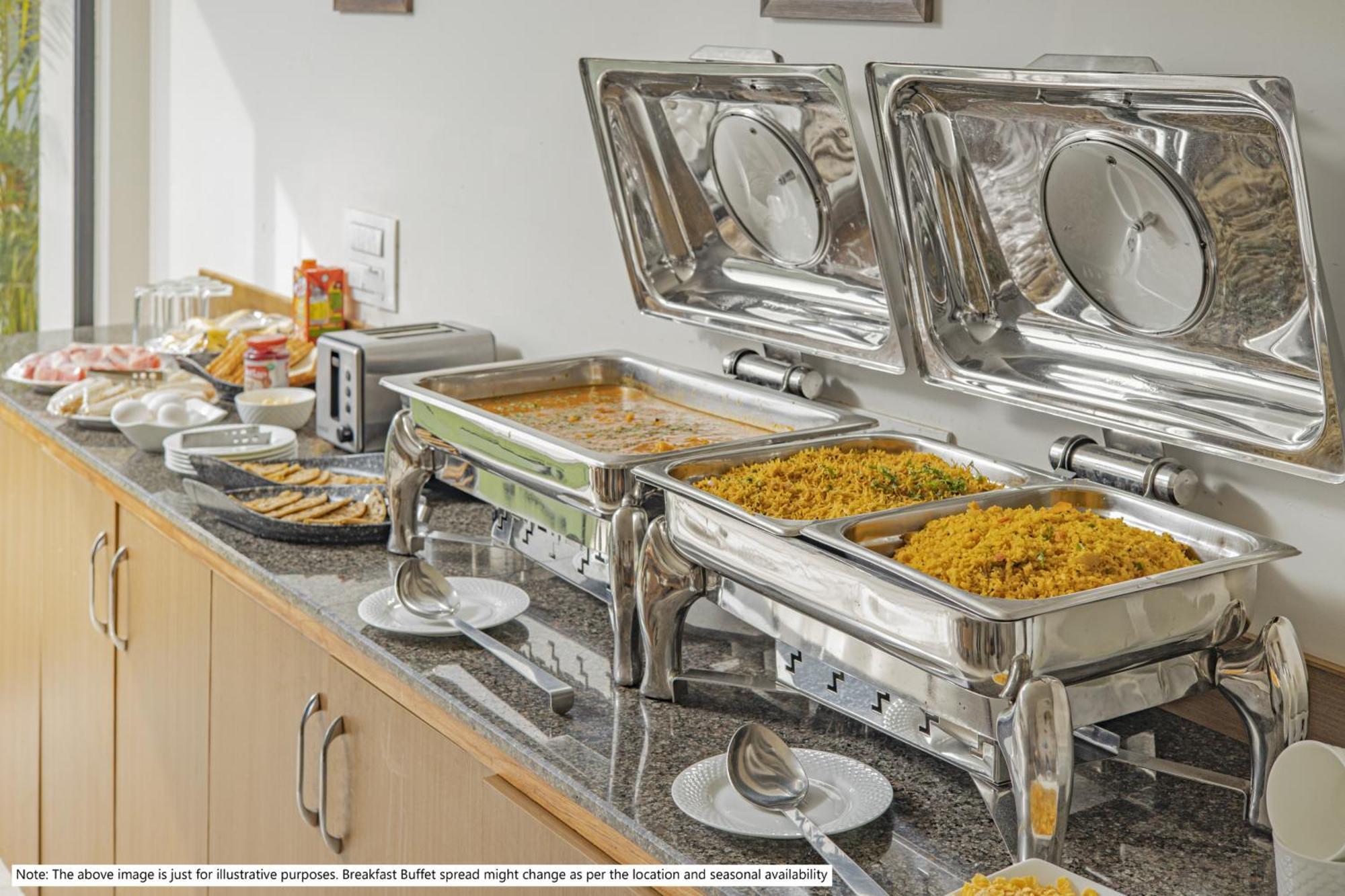 Itsy Hotels Anjali Mahal 500, Mtrs From Mathura Railway Station מראה חיצוני תמונה